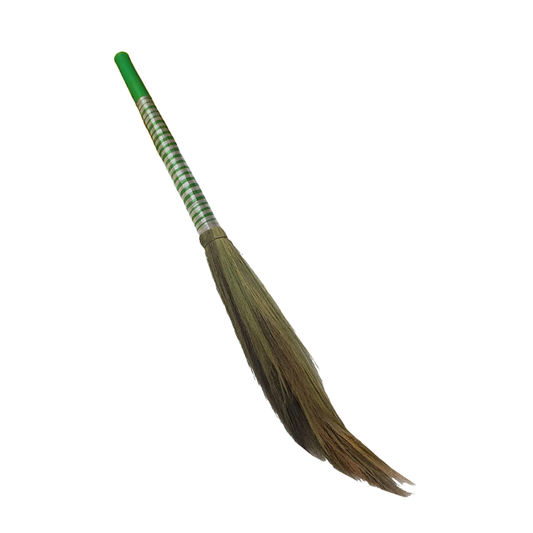 Kucho (Nepali Broom)